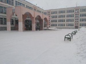 Школа №1794 с углубленным изучением отдельных предметов                             Россия ,                                                                            Москва
                            ,