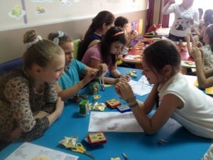 Кіндервіль                             Украина ,                                                                            Киев
                            ,                        