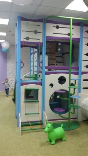 Treehouse                             Украина ,                                                                            Киев
                            ,                        