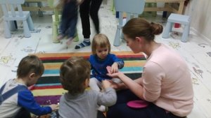 Ай діти                             Украина ,                                                                            Киев
                            ,                        