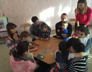 Освітньо-виховний центр С. Русової                             Украина ,                                                                            Киев
                            ,                        