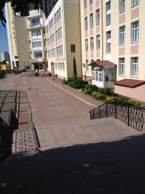 Ліцей №144 ім. Г. Ващенка                             Украина ,                                                                            Киев
                            ,                        