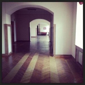 Поділ                             Украина ,                                                                            Киев
                            ,                        