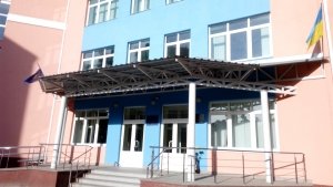 Середня загальноосвітня школа №140                             Украина ,                                                                            Киев
                            ,                        