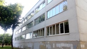 Середня загальноосвітня школа №243                             Украина ,                                                                            Киев
                            ,                        