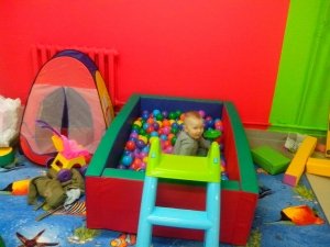 Ясельки                             Россия ,                                                                            Киров (Кировская обл.)
                            ,                        