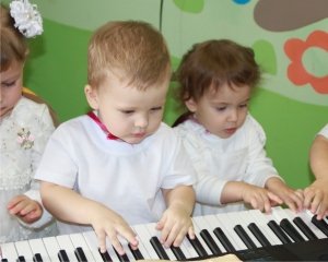 Подсолнухи                             Россия ,                                                                            Красноярск
                            ,                        