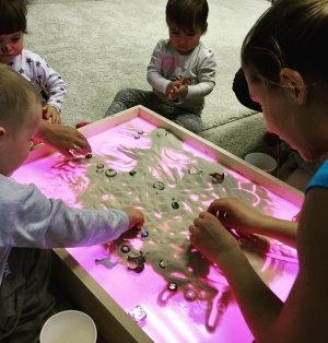 Бюро детских дел                             Россия ,                                                                            Москва
                            ,                        