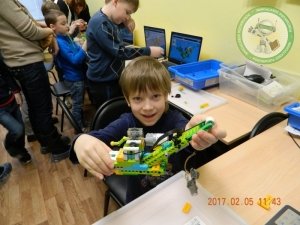 Робошкола Электроник                             Россия ,                                                                            Москва
                            ,                        