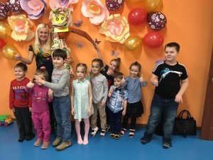 Гулливер                             Россия ,                                                                            Москва
                            ,                        