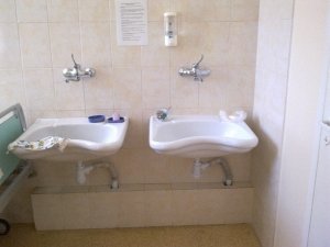 Роддом при ГБ №36                             Россия ,                                                                            Кронштадт
                            ,                        