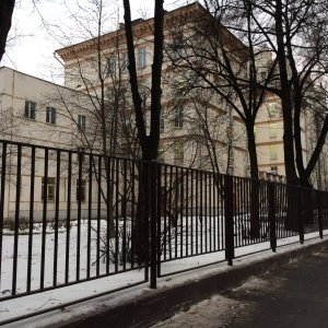 Средняя общеобразовательная школа №1288 с углубленным изучением иностранных языков                             Россия ,                                                                            Москва
                            ,                        