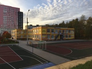 Средняя общеобразовательная школа №47                             Россия ,                                                                            Нижний Новгород
                            ,                        