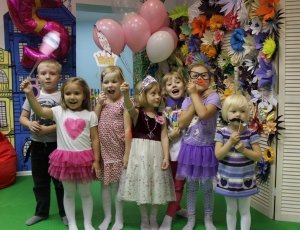 Том Сойер                             Россия ,                                                                            Новосибирск
                            ,                        