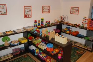 Маленькая страна                             Россия ,                                                                            Новосибирск
                            ,                        