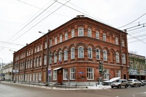 Средняя общеобразовательная школа №21                             Россия ,                                                                            Пермь
                            ,                        