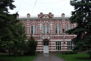 Средняя общеобразовательная школа №1                             Россия ,                                                                            Азов
                            ,                        