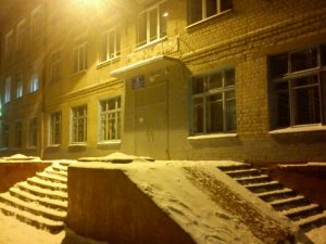 Средняя общеобразовательная школа №103                             Россия ,                                                                            Саратов
                            ,                        