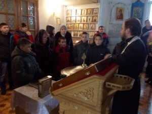 Средняя общеобразовательная школа №15                             Россия ,                                                                            Смоленск
                            ,                        