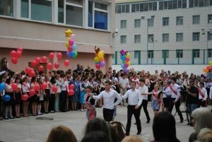 Гимназия №8                             Россия ,                                                                            Сочи
                            ,                        