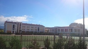 Средняя общеобразовательная школа №100                             Россия ,                                                                            Сочи
                            ,                        