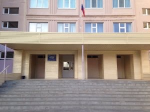 Средняя общеобразовательная школа №10 с дошкольным отделением                             Россия ,                                                                            Нефтеюганск
                            ,                        