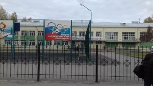 Средняя общеобразовательная школа №42                             Россия ,                                                                            Томск
                            ,                        