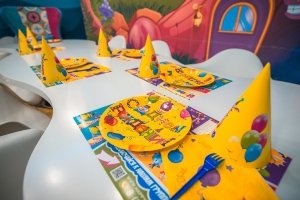 Happy Land                             Украина ,                                                                            Новомосковск
                            ,                        