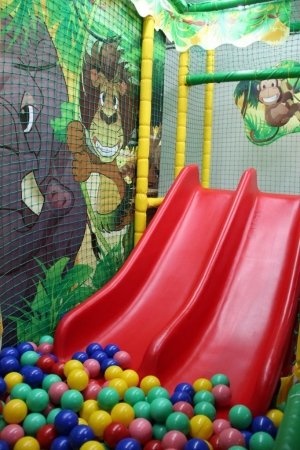 Акварель                             Россия ,                                                                            Тюмень
                            ,                        