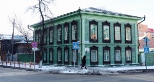 В доме Буркова                             Россия ,                                                                            Тюмень
                            ,                        