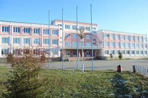 Гимназия №83 с углубленным изучением иностранных языков и эстетических предметов                             Россия ,                                                                            Тюмень
                            ,                        