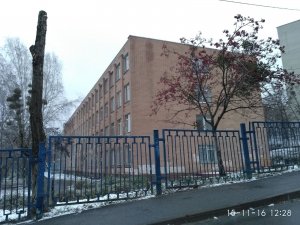 Харківська загальноосвітня школа №52                             Украина ,                                                                            Харьков
                            ,                        