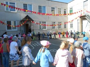 Детский сад №124                             Россия ,                                                                            Челябинск
                            ,                        