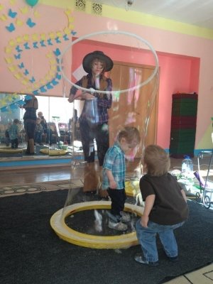 Детский сад №423                             Россия ,                                                                            Челябинск
                            ,                        