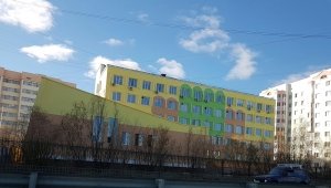 Средняя общеобразовательная школа №16                             Россия ,                                                                            Якутск
                            ,                        