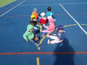 Изумрудный город                             Россия ,                                                                            Якутск
                            ,                        