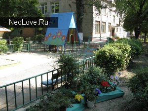 Детский сад № 77 «Аленушка»                             Россия ,                                                                            Таганрог
                            ,                        