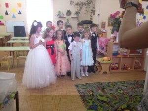 Мир детства                             Россия ,                                                                            Астрахань
                            ,                        