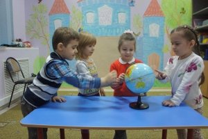 Академия малышей                             Россия ,                                                                            Астрахань
                            ,                        