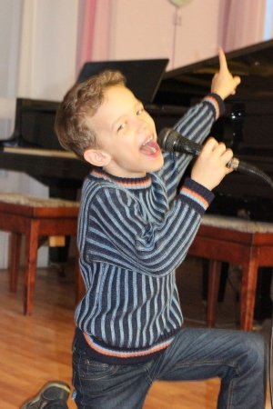 Капризуля                             Россия ,                                                                            Барнаул
                            ,                        