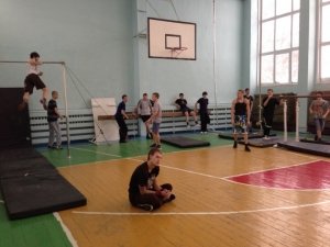 Гимназия №80                             Россия ,                                                                            Барнаул
                            ,                        