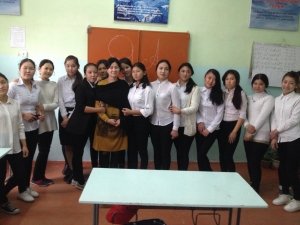 Средняя общеобразовательная школа №7                             Кыргызстан ,                                                                            Бишкек
                            ,                        