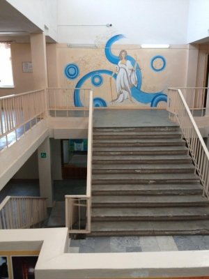 Гуманитарно-юридический лицей №86                             Россия ,                                                                            Ижевск
                            ,                        