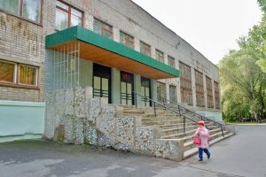 Средняя общеобразовательная школа №69 с углубленным изучением отдельных предметов                             Россия ,                                                                            Ижевск
                            ,                        