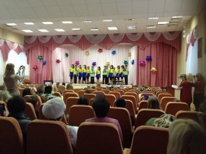 Лицей им. М.В. Ломоносова                             Россия ,                                                                            Йошкар-Ола
                            ,                        